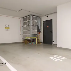 rezervați aici